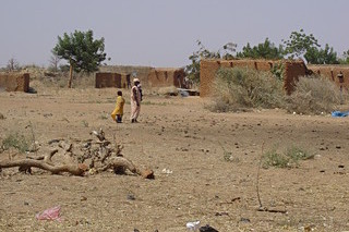 Rundgang durch das Dorf Samé-Plantation